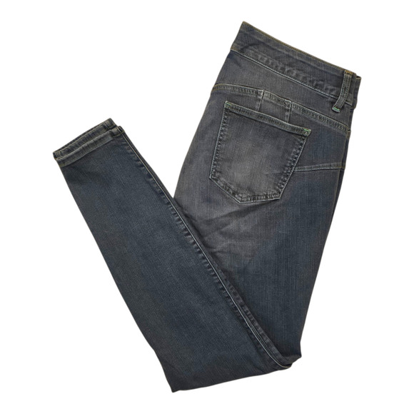 Torrid Bombshell Skinny Jeans Womens Size 16R Blue High Rise Med Wash Casual - Picture 1 of 13